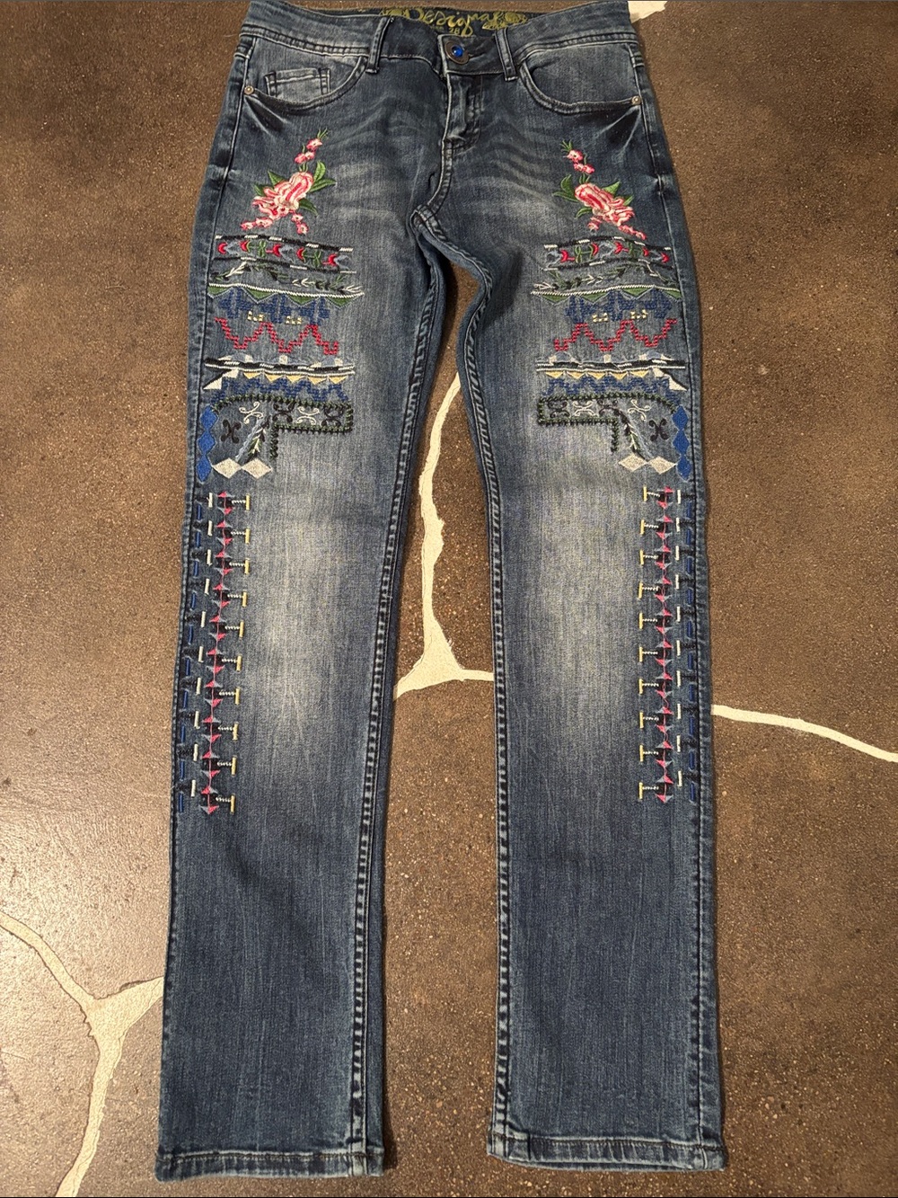Desigual embroidered straight leg jeans
